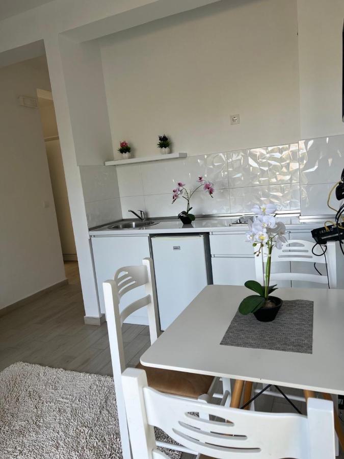 Rasi Luxury Apartments Ulcinj Esterno foto